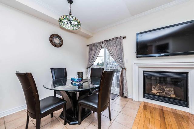 30 Blue Meadow Crt, House semidetached with 3 bedrooms, 4 bathrooms and 2 parking in Markham ON | Image 8
