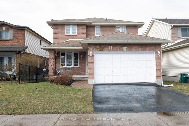 37 Sherwood Cres, House detached with 4 bedrooms, 3 bathrooms and 3.5 parking in Belleville ON | Image 16
