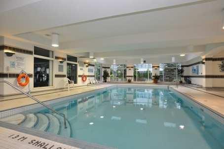 uc1 - 18 Concorde Pl, Condo with 1 bedrooms, 1 bathrooms and 1 parking in Toronto ON | Image 9