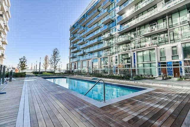 th 117 - 39 Queens Quay E Way, Townhouse with 2 bedrooms, 3 bathrooms and 1 parking in Toronto ON | Image 8