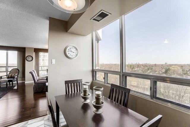 810 - 330 Mill St S, Condo with 2 bedrooms, 2 bathrooms and 2 parking in Brampton ON | Image 3