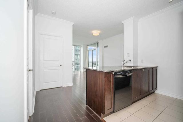 2611 - 3525 Kariya Dr, Condo with 2 bedrooms, 1 bathrooms and 1 parking in Mississauga ON | Image 10