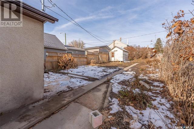 964 Athabasca Street W, House detached with 2 bedrooms, 1 bathrooms and null parking in Moose Jaw SK | Image 21