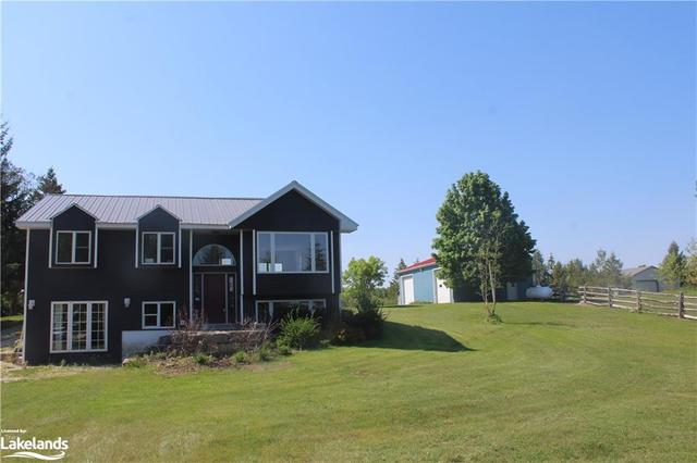 407184 Grey Road 4, House detached with 3 bedrooms, 2 bathrooms and null parking in Grey Highlands ON | Image 23