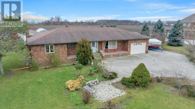 903 Road 2 E, House detached with 5 bedrooms, 2 bathrooms and null parking in Kingsville ON | Image 31