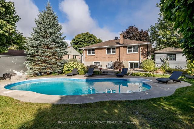 45 Eugenia St, House detached with 2 bedrooms, 2 bathrooms and 6 parking in Barrie ON | Image 23