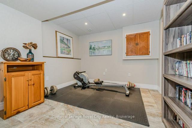 73 Fleming Rd, House attached with 3 bedrooms, 3 bathrooms and 3 parking in Guelph ON | Image 22