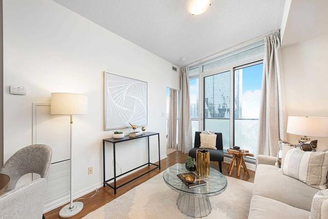 2509 - 65 Bremner Blvd, Condo with 1 bedrooms, 1 bathrooms and 1 parking in Toronto ON | Image 23