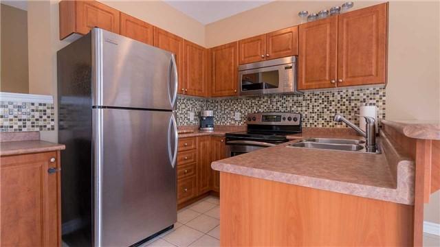 30 Penvill Tr, House detached with 3 bedrooms, 3 bathrooms and 4 parking in Barrie ON | Image 8