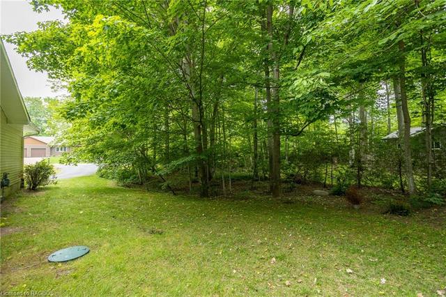 7 Sandy Pines Trail, House detached with 3 bedrooms, 2 bathrooms and 7 parking in South Bruce Peninsula ON | Image 36