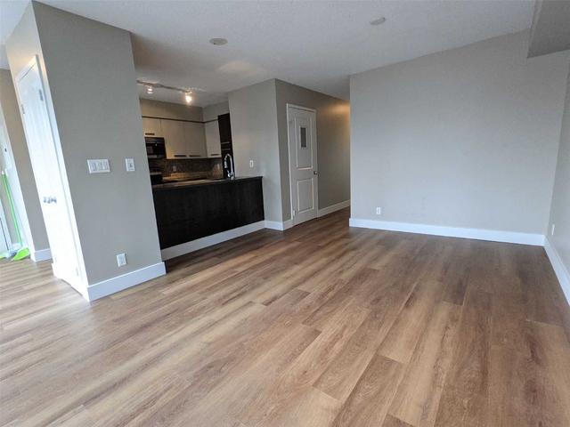1106 - 11 St Joseph St, Condo with 2 bedrooms, 2 bathrooms and 0 parking in Toronto ON | Image 22