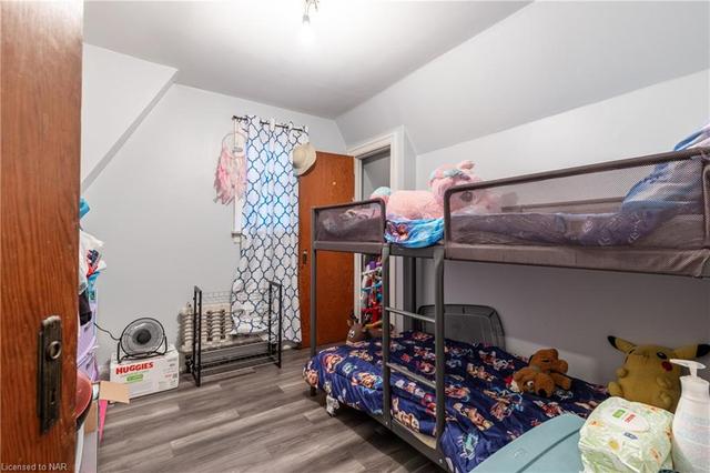 lower 1 bed | Image 27