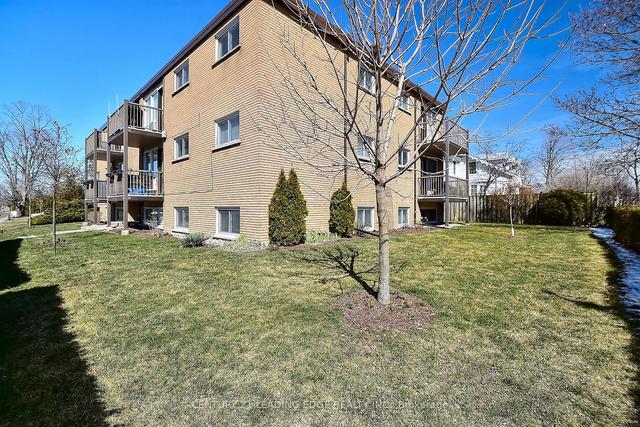 4 - 242 D'arcy St, Condo with 2 bedrooms, 1 bathrooms and 1 parking in Cobourg ON | Image 26