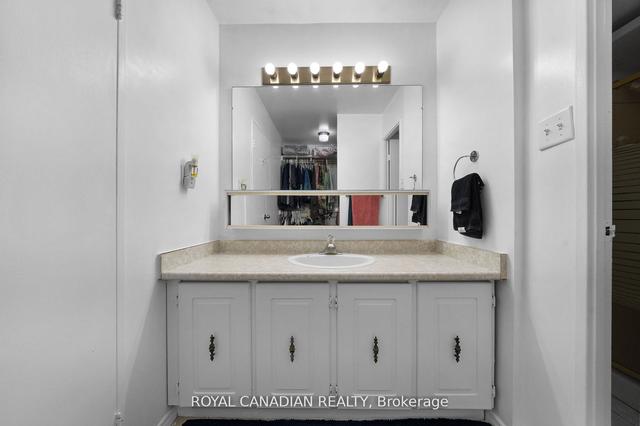 135 - 4001 Don Mills Rd, Townhouse with 2 bedrooms, 2 bathrooms and 1 parking in Toronto ON | Image 25