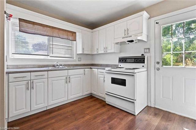 252 Scott St, Home with 2 bedrooms, 3 bathrooms and 4 parking in St. Catharines ON | Image 23