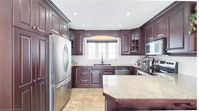 9519 Concession 6 N, House detached with 5 bedrooms, 2 bathrooms and null parking in Wellington North ON | Image 29