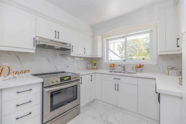 28 Ludgate Dr, House detached with 3 bedrooms, 1 bathrooms and 6 parking in Toronto ON | Image 13