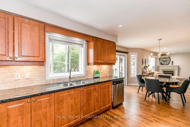 166 Pringle Dr, House detached with 4 bedrooms, 3 bathrooms and 8 parking in Barrie ON | Image 4