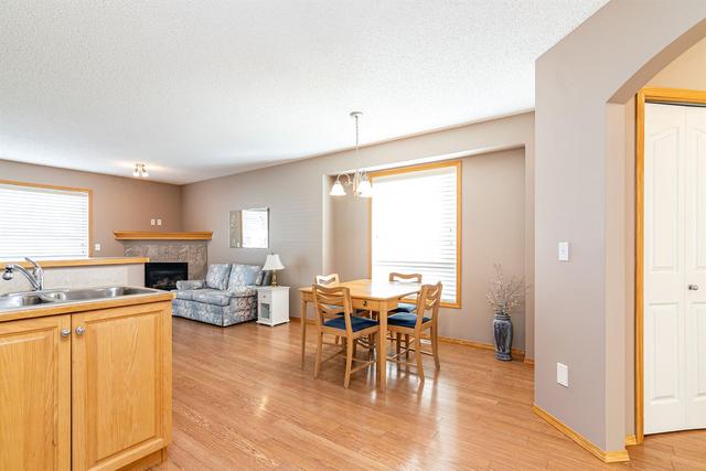 478 Jenkins Drive, Home with 2 bedrooms, 1 bathrooms and 1 parking in Red Deer County AB | Image 4