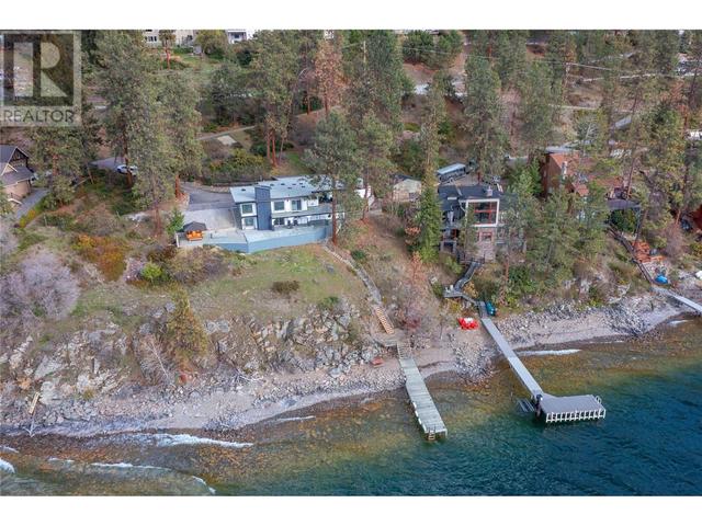 2396 Dubbin Road, House detached with 4 bedrooms, 2 bathrooms and 6 parking in Kelowna BC | Image 2