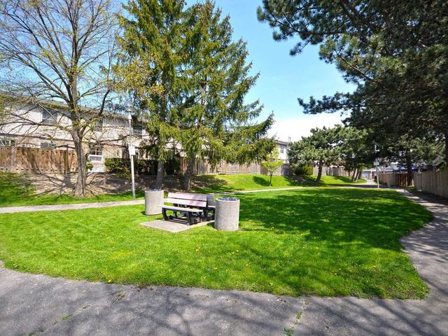 unit 17 - 3400 Rhonda Valley Blvd, Townhouse with 4 bedrooms, 2 bathrooms and 2 parking in Mississauga ON | Image 26