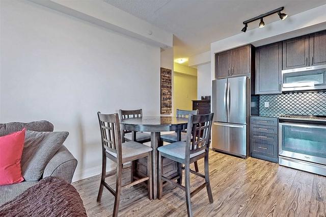 2411 - 3600 Highway 7 Rd, Condo with 2 bedrooms, 2 bathrooms and 1 parking in Vaughan ON | Image 2