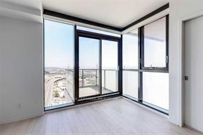 3605 - 16 Bonnycastle St, Condo with 1 bedrooms, 1 bathrooms and 1 parking in Toronto ON | Image 4