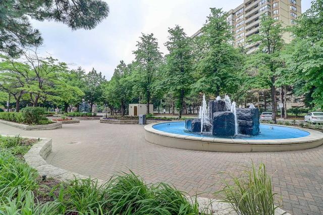 906 - 30 Malta Ave, Condo with 2 bedrooms, 2 bathrooms and 1 parking in Brampton ON | Image 12