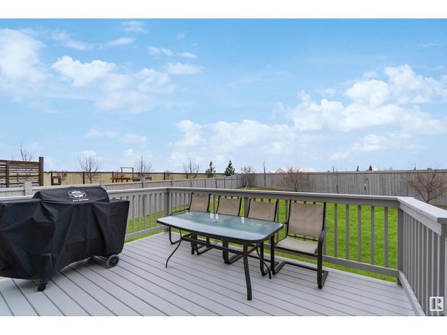 9614 85 Av, House detached with 4 bedrooms, 3 bathrooms and null parking in Morinville AB | Image 9
