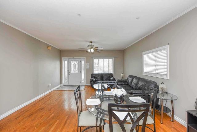 1 Amherst Ave, House detached with 3 bedrooms, 2 bathrooms and 2 parking in Toronto ON | Image 23