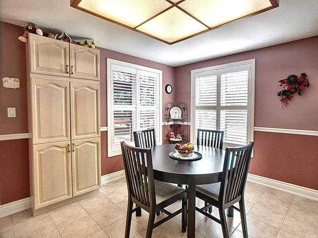 81 Wilmot Tr, House detached with 2 bedrooms, 2 bathrooms and 2 parking in Clarington ON | Image 6