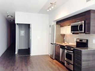 618w - 36 Lisgar St, Condo with 2 bedrooms, 1 bathrooms and null parking in Toronto ON | Image 3