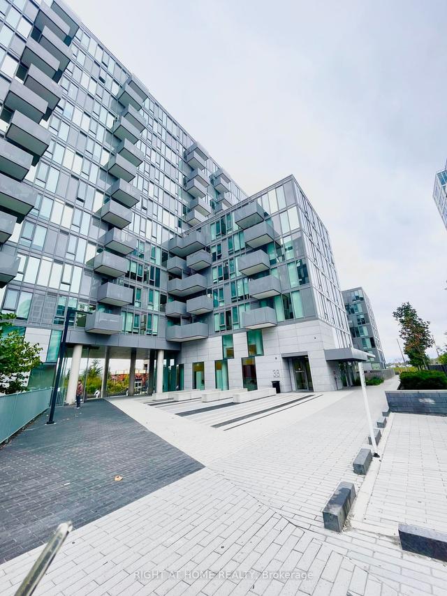 410 - 38 Monte Kwinter Crt, Condo with 2 bedrooms, 1 bathrooms and 1 parking in Toronto ON | Image 2