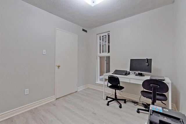 b  160 - 16 Elgin St, Condo with 3 bedrooms, 2 bathrooms and 1 parking in Markham ON | Image 14