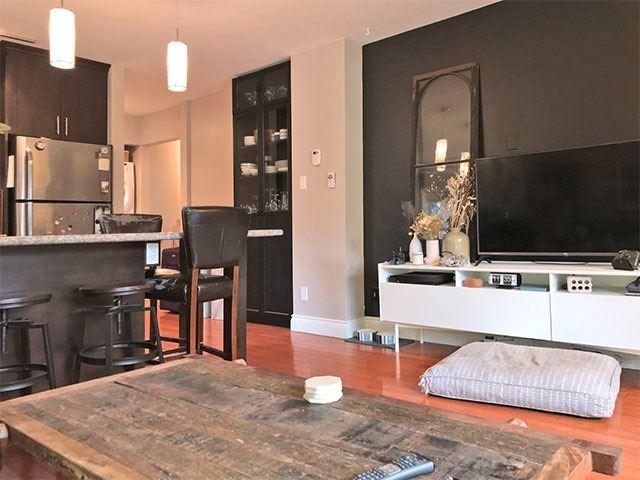 unit 1 - 549 Kingston Rd, House detached with 1 bedrooms, 1 bathrooms and 0 parking in Toronto ON | Image 2