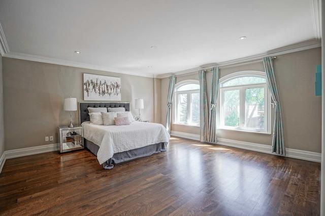 284 Dunforest Ave, House detached with 4 bedrooms, 6 bathrooms and 5 parking in Toronto ON | Image 18