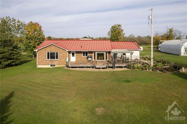 2843 9th Line Road, House detached with 4 bedrooms, 2 bathrooms and 10 parking in Ottawa ON | Image 8