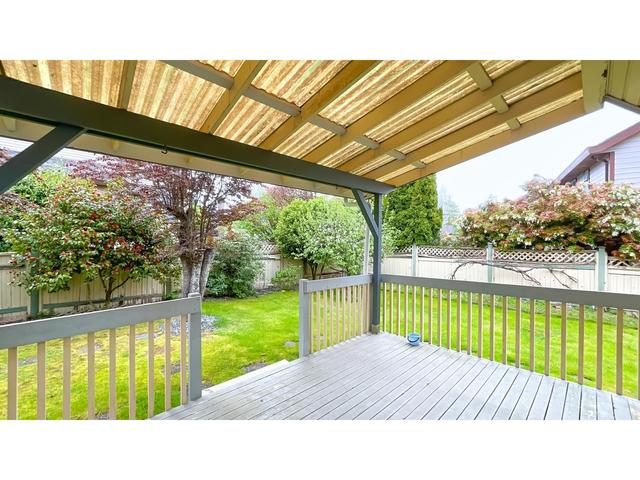 16679 S Glenwood Crescent, House detached with 4 bedrooms, 3 bathrooms and 4 parking in Surrey BC | Image 38