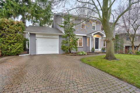 421 Palmer Ave, House detached with 3 bedrooms, 3 bathrooms and 5 parking in Oakville ON | Card Image