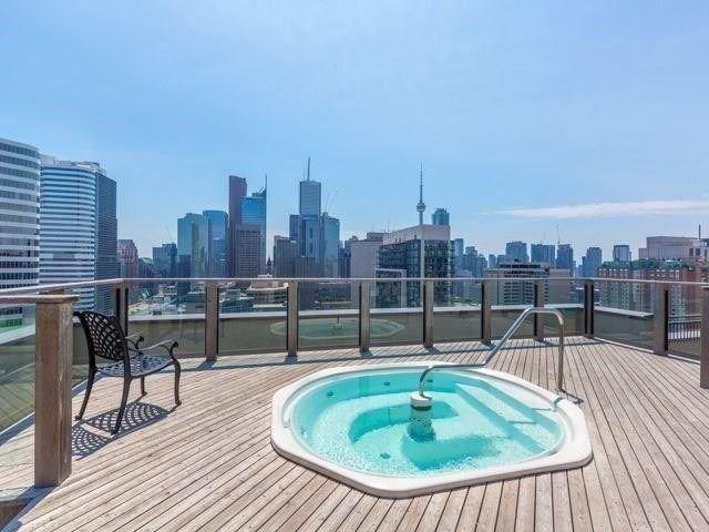 219 - 633 Bay St, Condo with 2 bedrooms, 2 bathrooms and 0 parking in Toronto ON | Image 8