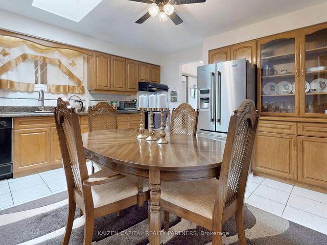 131 St Jerome Cres, House detached with 3 bedrooms, 2 bathrooms and 3 parking in Kitchener ON | Image 38