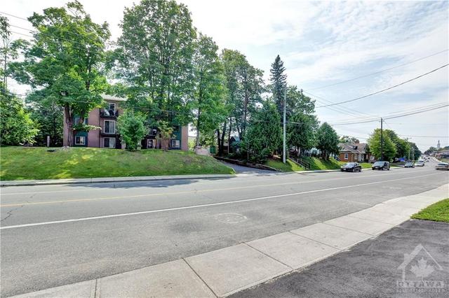 3 - 1365 Laurier Street, Condo with 2 bedrooms, 1 bathrooms and 1 parking in Clarence Rockland ON | Image 7