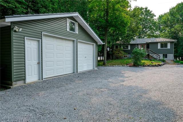 26 Fire Route 103e, House detached with 2 bedrooms, 2 bathrooms and 6 parking in Trent Lakes ON | Image 41