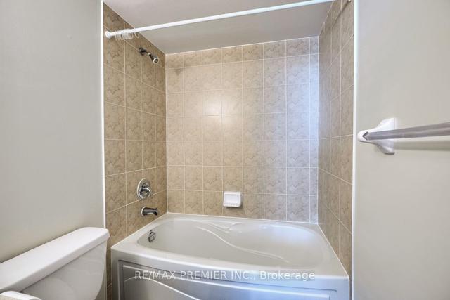 2433 - 35 Viking Lane, Condo with 2 bedrooms, 2 bathrooms and 1 parking in Toronto ON | Image 17
