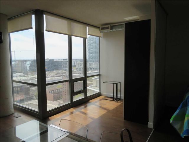 1606 - 33 Mill St, Condo with 1 bedrooms, 1 bathrooms and 1 parking in Toronto ON | Image 10