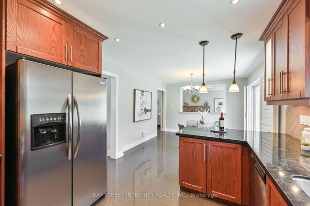 519 Veale Pl, House detached with 4 bedrooms, 6 bathrooms and 7 parking in Newmarket ON | Image 40