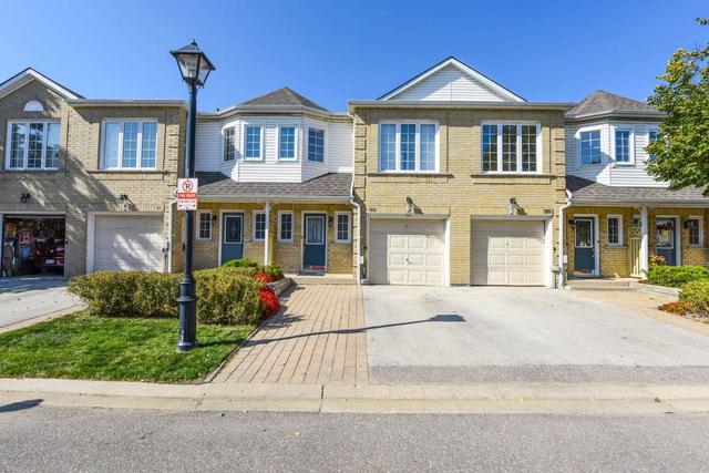 53 Hartnell Sq, Townhouse with 3 bedrooms, 3 bathrooms and 2 parking in Brampton ON | Image 1