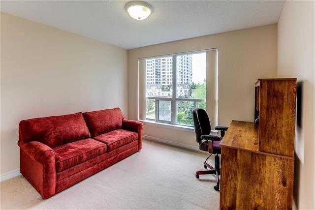 315 - 19 Barberry Pl, Condo with 2 bedrooms, 2 bathrooms and 1 parking in Toronto ON | Image 9