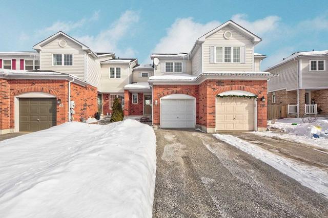 27 Pickett Cres, House attached with 3 bedrooms, 3 bathrooms and 3 parking in Barrie ON | Image 1