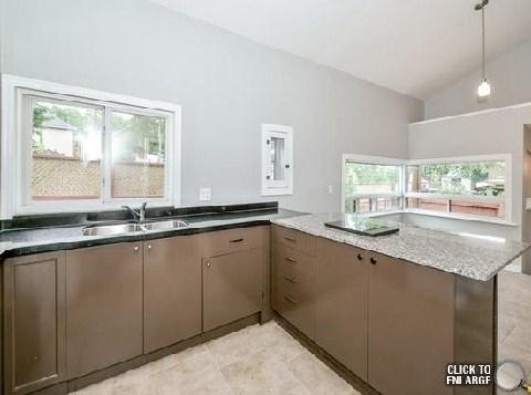 32 Birmingham St, House detached with 3 bedrooms, 1 bathrooms and 2 parking in Guelph ON | Image 10